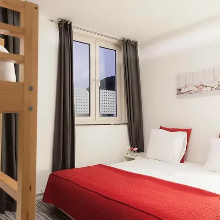 Otel Dupuis