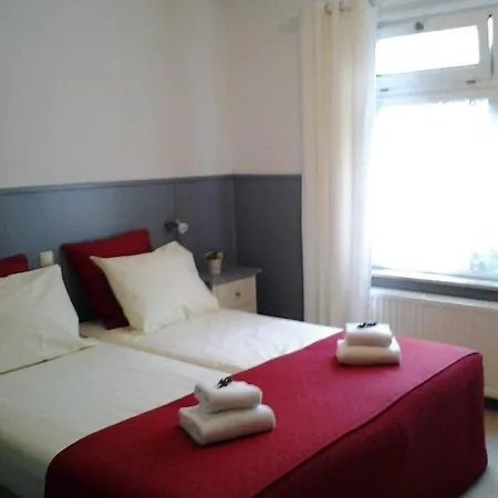 Dupuis Otel 2*