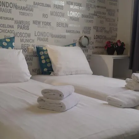 杜普伊斯酒店 酒店