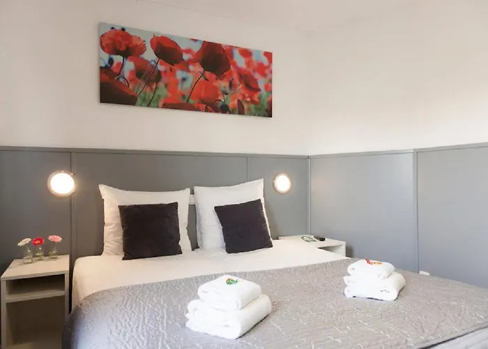 Dupuis ファルケンブルフ